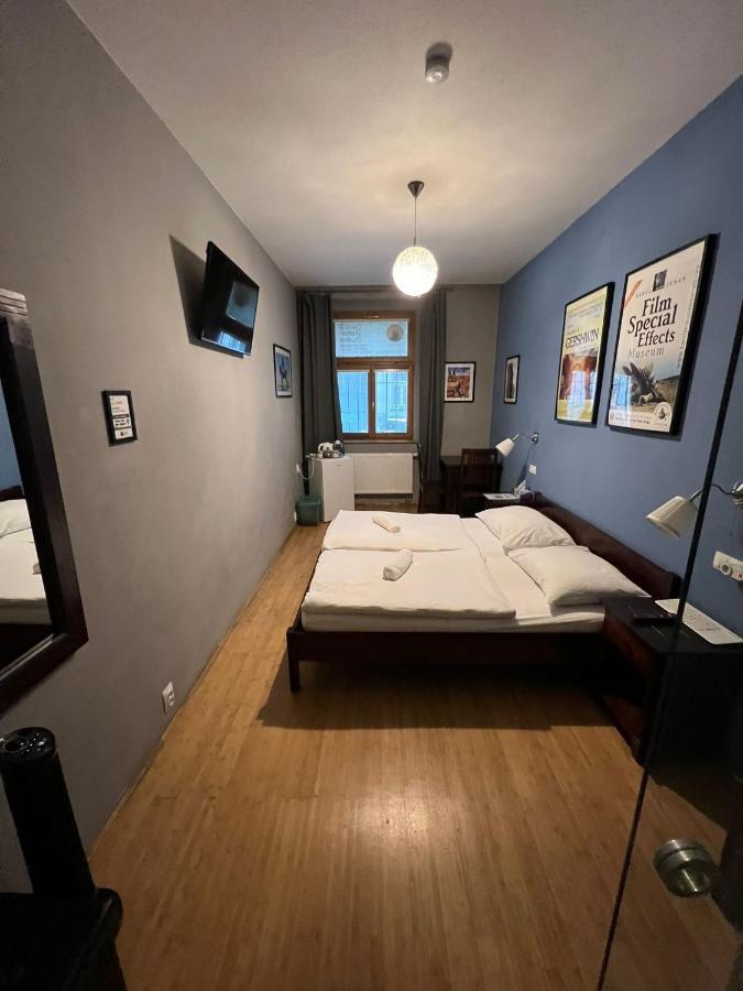 Central Studios Prag Eksteriør billede